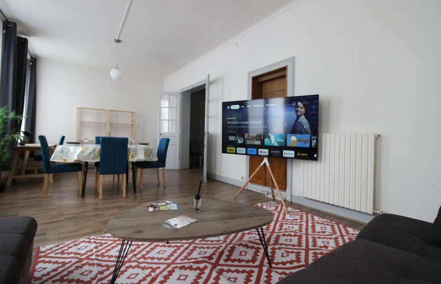 L'Amour De La Paix - Centre-Ville - Jardin - Proche Gare - Tv65"Primevideo - Ambiance Tres Chaleureuse - Parking Gratuit Sous-Video Surveillance Proche - Gere Par Presta-Zen'Services Верден-сюр-Мёз Номер фото